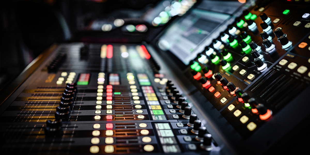 Touchscreens for AV and broadcasting